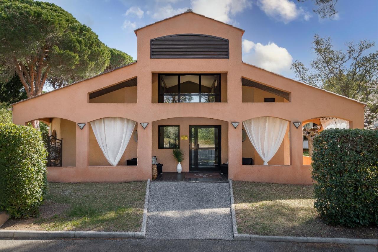Golf Hotel De Valescure & Spa Nuxe Saint-Raphael  Exterior photo